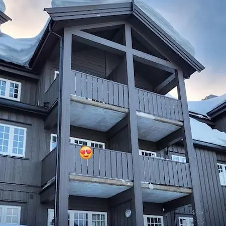 In Out In The Mountain Of Norway 60m From The Slopes Lejlighed *